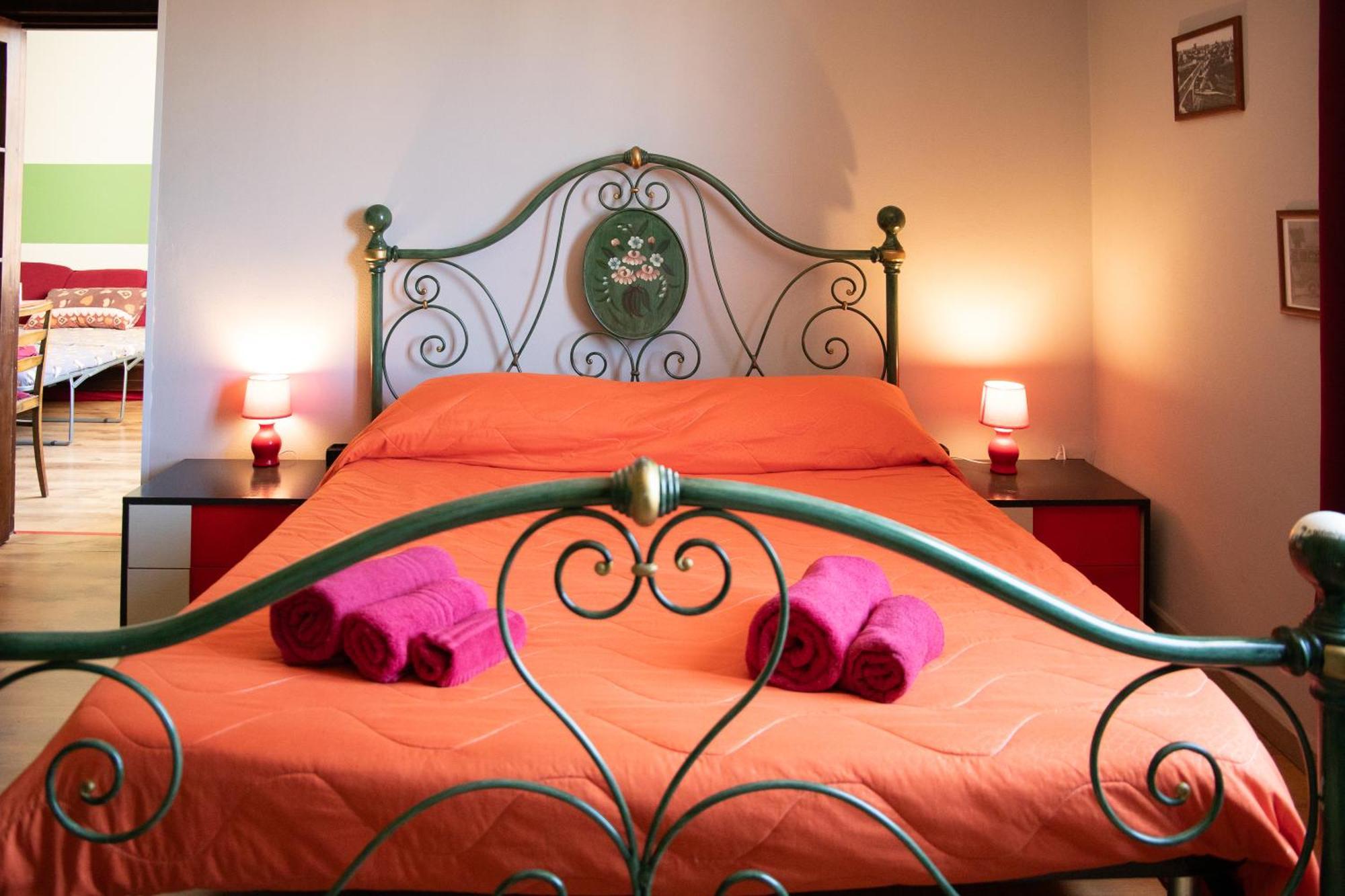 Le Mura Antiche Rooms Сассарі Екстер'єр фото